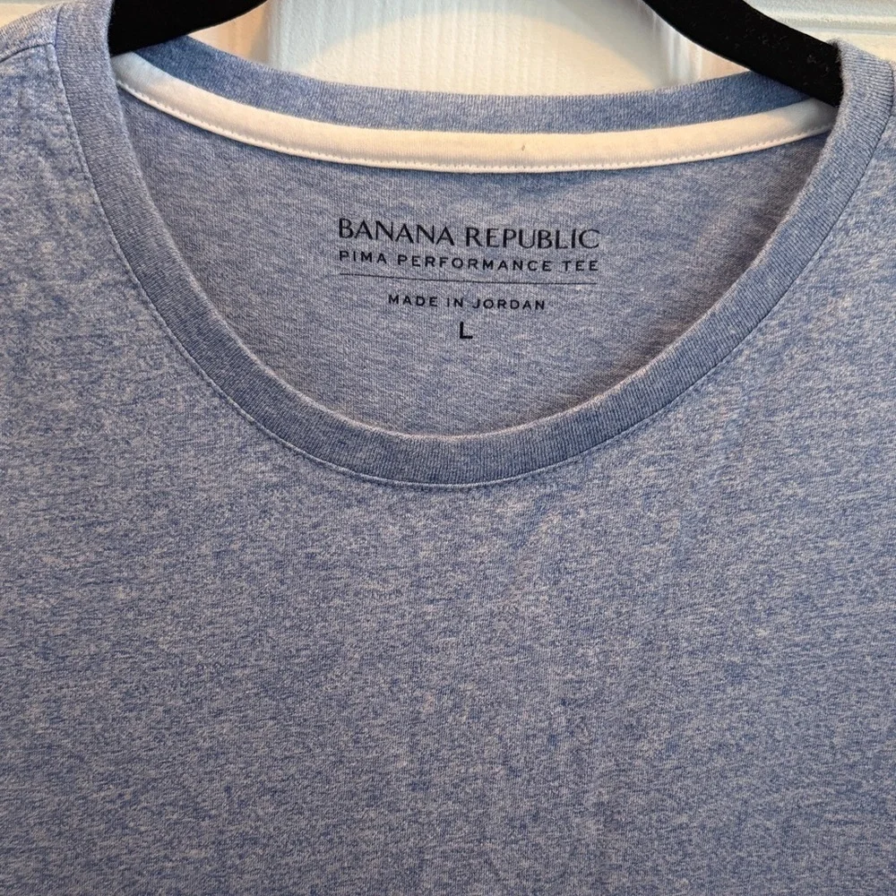 Banana Republic Men's Heather Blue Short Sleeve Tee